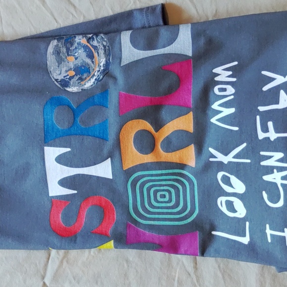 Travis Scott Inspired -Astro World Look Mom I can fly - Picture 7 of 9